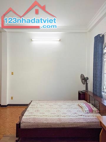 CHO THUÊ PHÒNG RỘNG 25M² NGUYỄN CỬU VÂN BÌNH THẠNH