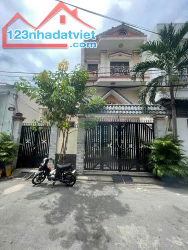 Bán Nhà Đường Số 2,BHHA,Bình Tân,Giáp Mã Lò 112m2 - 8m x 16m - 3 Tầng - 9,4 Tỷ TL