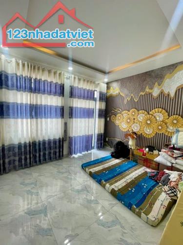 NHÀ ĐẸP 4 TẦNG - TẶNG FULL NỘI THẤT- NGAY HƯƠNG LỘ 2 BÌNH TÂN - 68M2 CHỈ NHỈNH 6 TỶ TL - 4