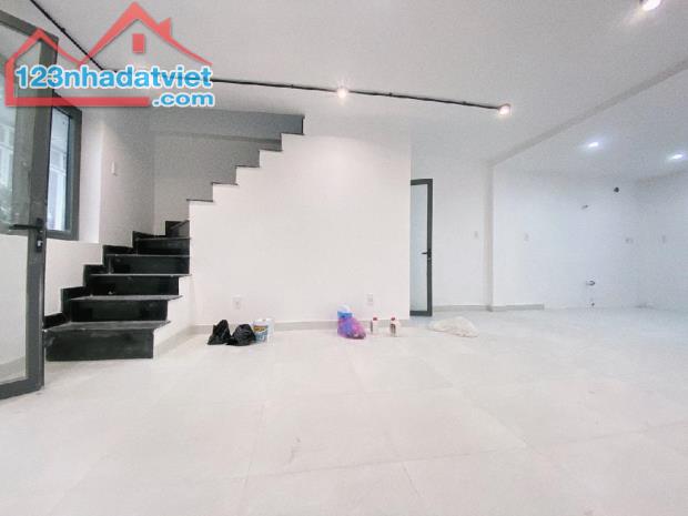 🌟 Siêu phẩm 4 tầng, Gần khu đô thị mới, Phạm Thế Hiển Q8, Ngang khủng 6m, Chỉ nhỉnh 4 tỷ! - 2