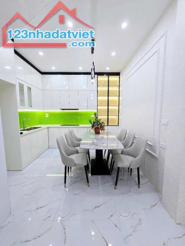 CHÍNH CHỦ - Bán nhà Kim Giang, Hoàng Mai 50m2, 4 tầng, giá 10.95 tỷ - 2