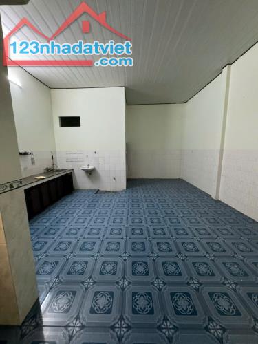 Bán Nhà 3 tầng đường ô tô 4m Đường Lương Thế Vinh , Phường Phước Long ,Nha Trang  gần biển - 3