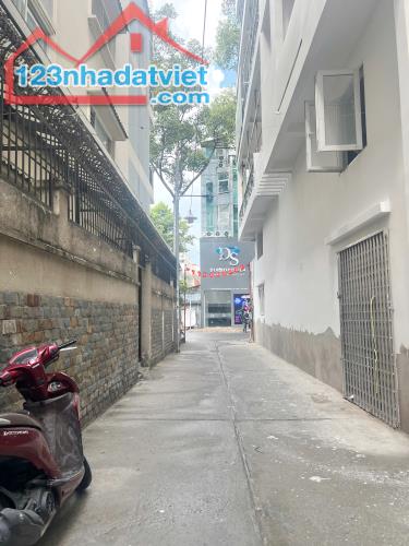 Nhà 6 tầng (150m2) HXH sát mặt tiền Trần Bình Trọng P4Q5. Giá 7.48 tỷ - 1
