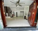 CHO THUÊ! Nhà Mới Lạc Long Quân, Tây Hồ: 50m2, 13 tr/th, 2 Thoáng. Full đồ, Ô tô Gần