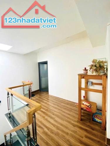 4❌11m, BÁN NHÀ 4 TẦNG, HẺM Ô TÔ 4M thông, LÊ VĂN THỌ, P8 GÒ VẤP, NHỈNH 5 TỶ - 3