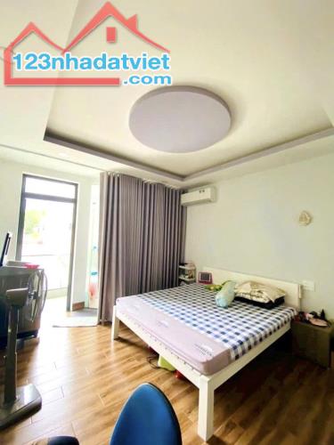 4❌11m, BÁN NHÀ 4 TẦNG, HẺM Ô TÔ 4M thông, LÊ VĂN THỌ, P8 GÒ VẤP, NHỈNH 5 TỶ - 4