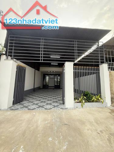 Nhà cấp 4 gần ngay chợ bà lát bình chánh 5x20m2 Giá 770TRIỆU