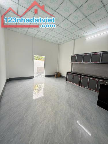 Nhà cấp 4 gần ngay chợ bà lát bình chánh 5x20m2 Giá 770TRIỆU - 4