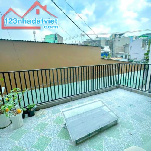 Thích hợp ở đông người hoặc làm CHDV, Hẻm xe hơi, 5 Tầng, 7Pn, Chỉ 5 Tỉ hơn - 2