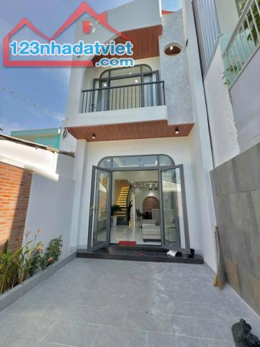 HOT... BUNG 12 LÔ F0 SHR CHỈ 1TY HƠN XÍU TRONG KDC GIÁP PHƯỜNG TÂN PHONG - 4