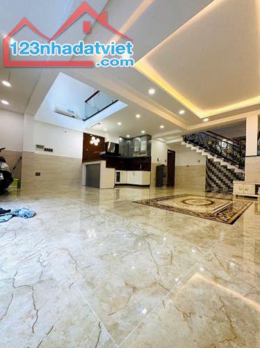 Bán nhà P5 Tân Bình, Phạm Văn Hai, không lộ giới ngang tận 7m, 5 tầng, 11 tỷ - 5