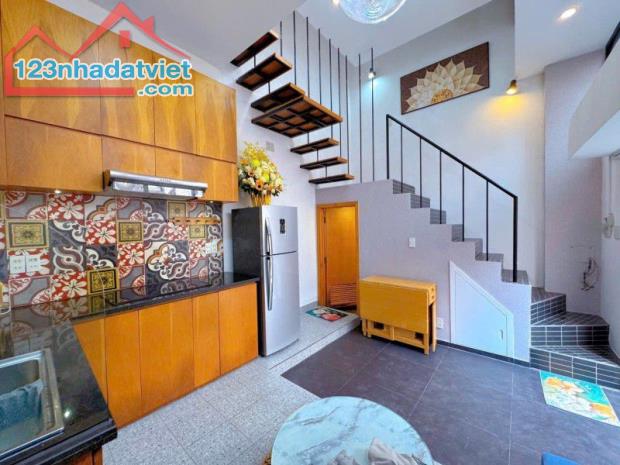 NHỈNH 4 TỶ - PHÚ NHUẬN - HẺM 3M - 4 TẦNG Ở NGAY