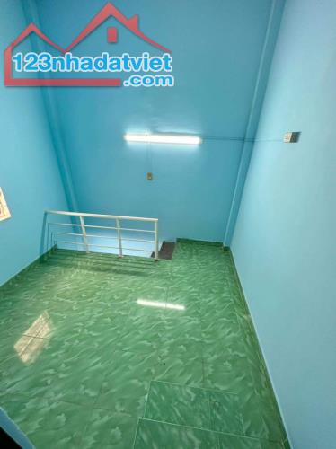 PHÚ NHUẬN - 3 TẦNG 2 MẶT HẺM RỘNG - NGAY CHỢ- CÔNG NĂNG ĐỦ - CHỈ 4.9 TỶ - 2