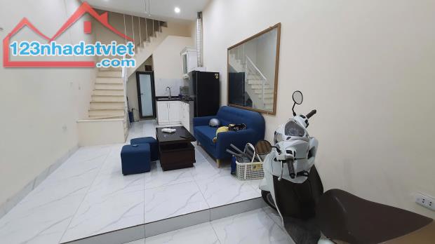 CHÍNH CHỦ BÁN NHÀ KIM MÃ - NHÀ ĐẸP Ở LUÔN - GẦN PHỐ - NGÕ NÔNG - GIÁ HỢP LÍ - 30M² NHỈNH 5 - 3