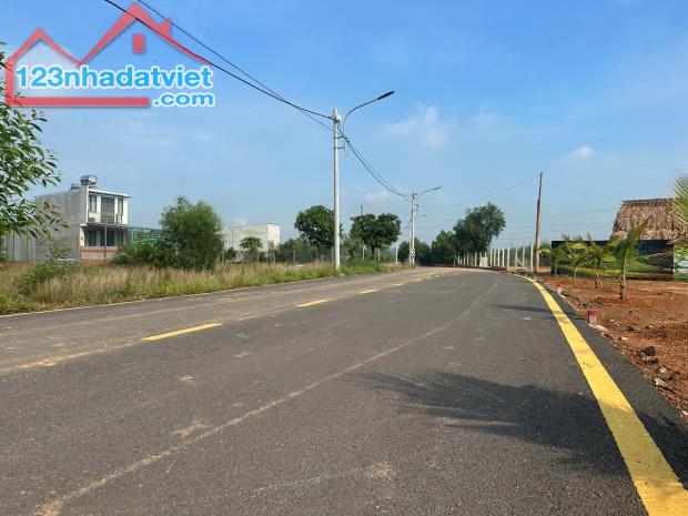 ĐẤT TÂN ĐỊNH GIÁ RẺ GẦN TRUNG TÂM TDM 150M2 - 1