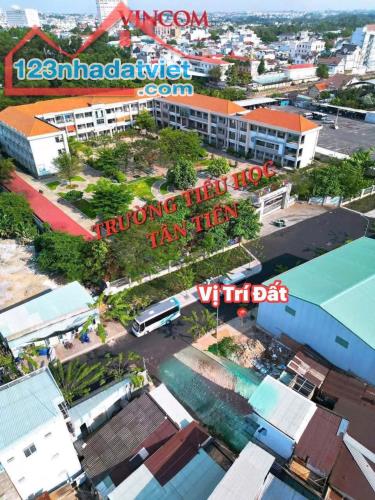 Bán đất MT Kinh Doanh đối diện Trường Tiểu Học Tân Tiến chỉ 4tỷ850 - 3