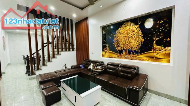 CẦN BÁN CĂN DV HÀNG BÈ ,PHÂN LÔ -VỈA HÈ -ĐƯỜNG 13M -TIỆN ÍCH ĐẦY ĐỦ -GIÁ 12.6 TỶ - 3