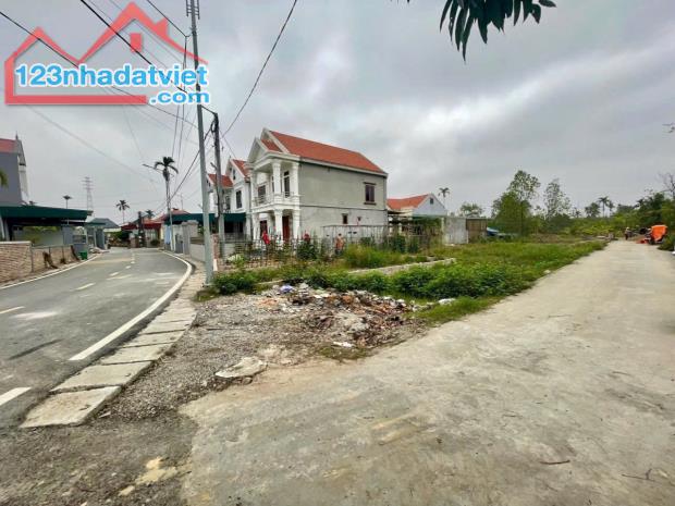 🍀 Lâm Động ngõ ô tô 7 chỗ đỗ cửa ,không lỗi phong thuỷ .  Gi,á 1,1xx tỷ🍀 - 1