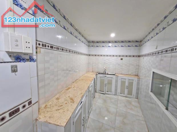 👍 TRUNG TÂM LINH CHIỂU   💥 Kế bên Đại học Ngân hàng   💰GIÁ CHỈ : 3.08 TỶ ( Thương lượng - 1