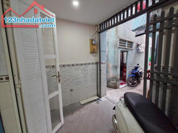 👍 TRUNG TÂM LINH CHIỂU   💥 Kế bên Đại học Ngân hàng   💰GIÁ CHỈ : 3.08 TỶ ( Thương lượng - 2