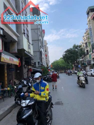 🌹🌹🌹 SIÊU PHẨM MẶT PHỐ TRUNG PHỤNG - LÕI ĐỐNG ĐA - LÔ GÓC - PHỐ LỚN Ô TÔ TRÁNH - VỈA HÈ