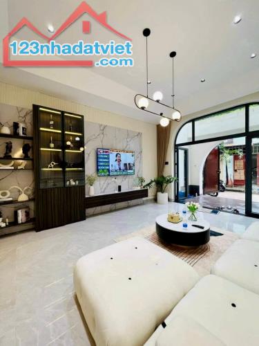 💝 PHAN HUY ÍCH - KÊNH THAM LƯƠNG - OTO NGỦ NHÀ - 4 TẦNG BTCT - NGANG LỚN 4.5M VUÔNG VỨC - - 1
