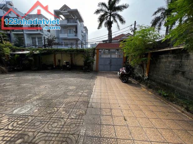 SIÊU RẺ GIẢM GẦN 20 TỶ ĐỊNH CƯ BÁN GẤP BIỆT THỰ GÓC 2 MẶT TIỀN HXH TRƯỜNG CHINH P15 TÂN BÌ - 1