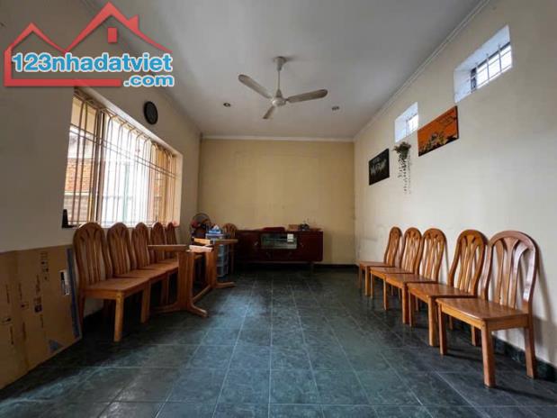 SIÊU RẺ GIẢM GẦN 20 TỶ ĐỊNH CƯ BÁN GẤP BIỆT THỰ GÓC 2 MẶT TIỀN HXH TRƯỜNG CHINH P15 TÂN BÌ - 4