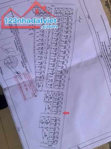 em chính chủ bán lô đất Đấu giá Nghi yên gần trường mầm non Nghi Yên