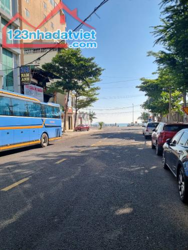 Bán 126m2 mặt tiền rộng 6m, Vĩnh hải, nha trang cách biển 180m, gần bãi tắm Hòn Chồng