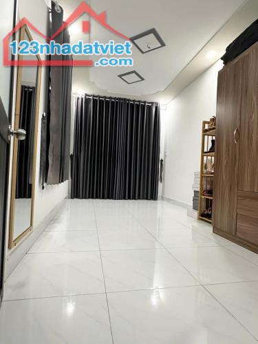 Cần bán nhanh nhà hẻm xe hơi nằm đường bờ kinh 14 bình chánh 1,2 tỷ - 4