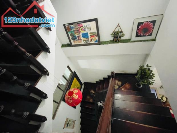 BÁN GẤP NHÀ NGỌC HỒI HOÀNG MAI 2 MẶT THOÁNG TRƯỚC SAU 56M GIÁ NHỈNH 8 TỶ - 1
