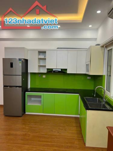 Cần bán nhanh căn hộ 70m2, tòa HH01B-B1.4 KĐT Thanh Hà Mường Thanh, giá 2,55 tỷ. 097465279