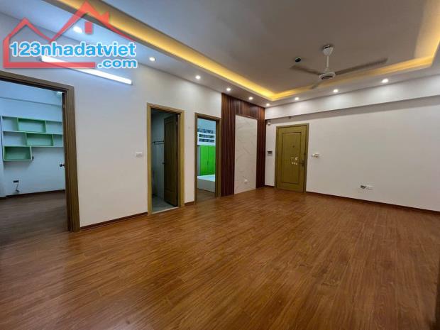 Cần bán nhanh căn hộ 70m2, tòa HH01B-B1.4 KĐT Thanh Hà Mường Thanh, giá 2,55 tỷ. 097465279 - 2