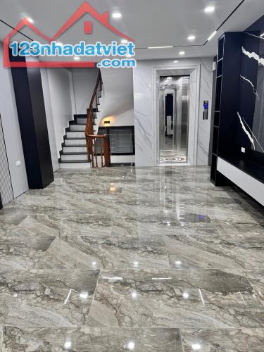 Sổ Đỏ Chính Chủ Cần Bán Căn Nhà Hoàng Mai - 1