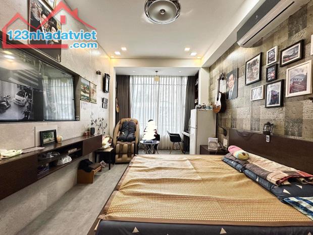 ++Bán nhà mặt tiền Năm Châu, p11, quận Tân Bình; (5*12) 3 tầng - 12,7 tỷ - 2