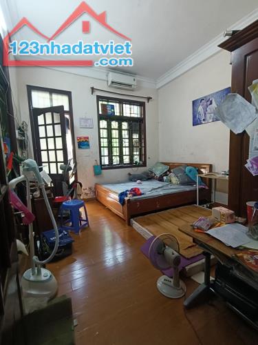 BÁN NHÀ PHỐ NGUYỄN TRÃI, HÀ ĐÔNG_TRUNG TÂM PHỐ CỔ, LÔ GÓC 3 THOÁNG, GẦN MẶT PHỐ_DT:50M - 2