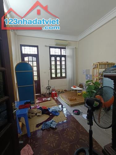 BÁN NHÀ PHỐ NGUYỄN TRÃI, HÀ ĐÔNG_TRUNG TÂM PHỐ CỔ, LÔ GÓC 3 THOÁNG, GẦN MẶT PHỐ_DT:50M - 3