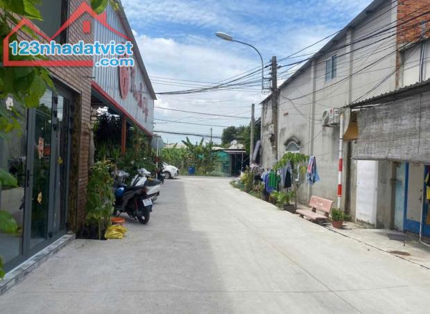 Kẹt tiền bán nhanh Căn nhà ở Trần Thị Cẩm tân Phú Trung Củ Chi 162m2 Sổ hồng Riêng 670tr - 3
