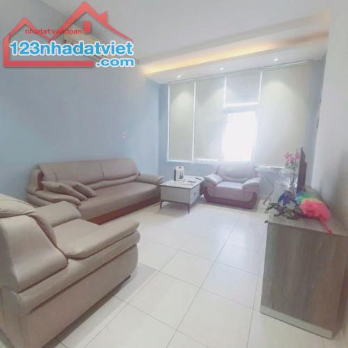CẦN BÁN GẤP! NHÀ MẶT TIỀN HẺM 3 TẦNG PHAN HUY ÍCH, TÂN BÌNH - CHỈ 7.9 TỶ