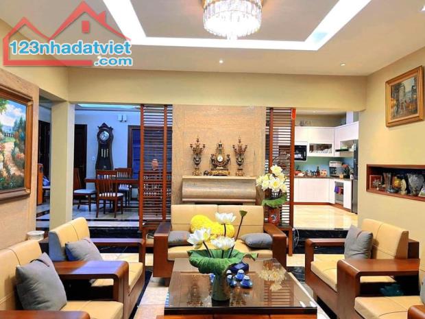 ⚜️ BIỆT THỰ VIP NHẤT KHU D5 VƯỜN ĐÀO, TÂY HỒ 200M2 5T MT 13M, CHỈ 86 TỶ ⚜️ - 1