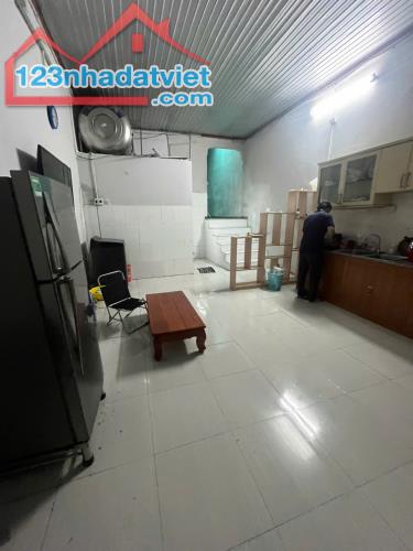 Bán nhà mặt tiền QL1A gần Bệnh Viện Thánh Tâm, Biên Hòa, 150m2, giá rẻ chỉ 9 tỷ 200. - 1