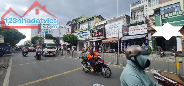 Cho thuê nhà mặt tiền Hòa Bình 72m², 3 Lầu - NGAY CHỢ-SIÊU THỊ - 4