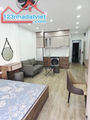 TÒA CĂN HỘ DỊCH VỤ 8 TẦNG – VƯƠNG THỪA VŨ – THANH XUÂN – SÁT PHỐ- Ô TÔ VÀO NHÀ - GIÁ 29 TỶ