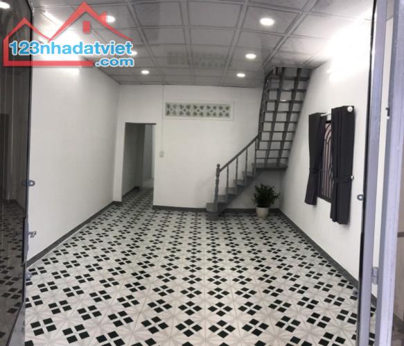 Bán nhà 82m2, Hẻm xe hơi 5m Đường Lũy Bán Bích, Q. Tân Phú - 1