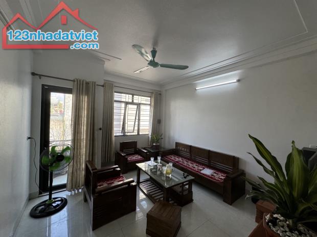 📌ĐÍCH THỰC CHÂN CẦU ĐÔNG TRÙ 44,5 m  fun THỔ CƯ 📌MẶT TIỀN RỘNG - NHÀ ĐẸP - Ô TÔ VÀO NHÀ - 3