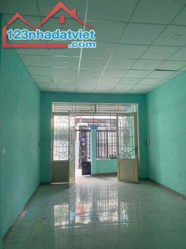 BÁN NHÀ HẺM XE HƠI ĐƯỜNG NGUYỄN VĂN QUÁ 72M2 NỞ HẬU 2 LẦU BTCT 4.2 TỶ - 3