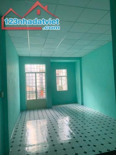 BÁN NHÀ HẺM XE HƠI ĐƯỜNG NGUYỄN VĂN QUÁ 72M2 NỞ HẬU 2 LẦU BTCT 4.2 TỶ - 4
