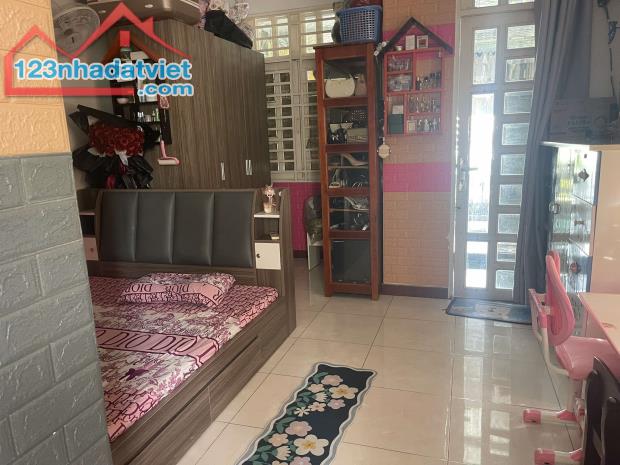 🔥 NHÀ 3 TẦNG  ĐÚC GÓC 2 MẶT TIỀN KINH DOANH ĐỈNH - MỸ HUỀ - TRUNG CHÁNH - HÓC MÔN - KHÔNG - 3