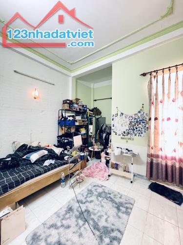 NHÀ ĐẸP GÒ DẦU  TÂN QUÝ – 82M² – HẺM XE HƠI 5M – VỊ TRÍ ĐẮC ĐỊA NHỈNH 9T. CÒN TL. - 2
